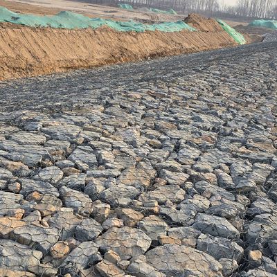 Hot Dipped Galvanized Gabion Box 2.0-4.0mm Wire Double Twist