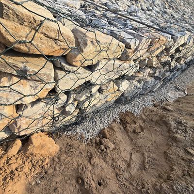 2.7mm Galvanized Gabion Wire Mesh Basket Corrosion Resistant For Riverbank Protection