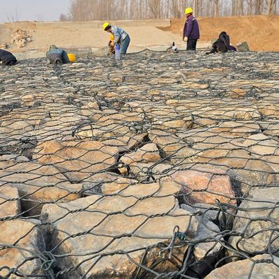 PVC Coated Wire Mesh Gabion For Riverbank Protection And Slope Stabilization