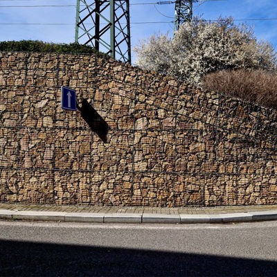 Hot Dip Galvanized Welded Gabion Wall Planting For Creating Flower Beds In Garden