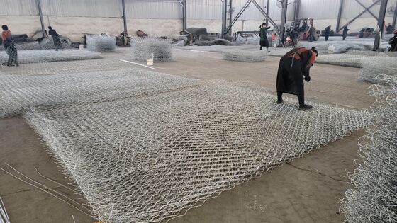 Galvanized Hexagonal Woven Gabion Basket Wall Retaining Mesh For Construction Sites-Durable Gabion Box Wall Basket