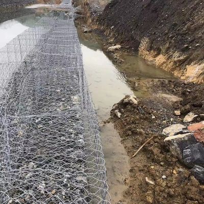 Galvanized Steel Wire Gabion Mattresses Silver Or Green Color 2.0mm-4.0mm Wire Dia